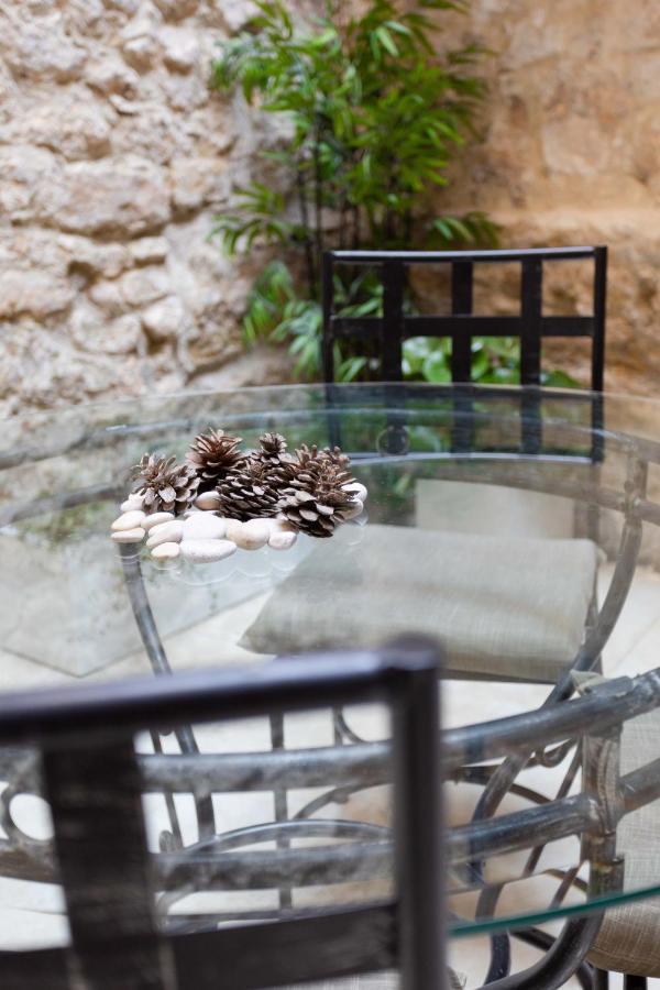 Apartment Jardin Secret Terrasse Panier Vieux-port Marseille
